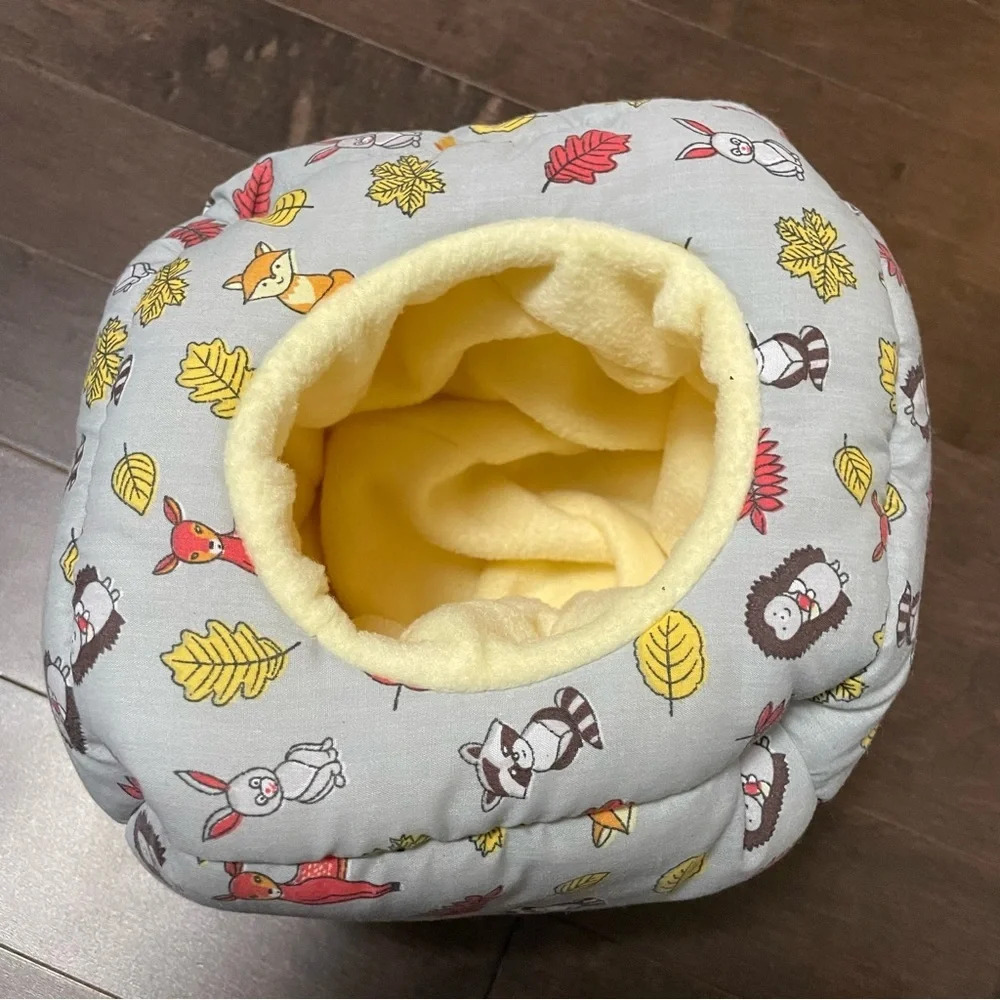 Hedgehog or Small Animal Fleece House 8x8 inch  cube